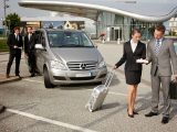 Transfert aéroport Nice : quel type de voiture louer ?